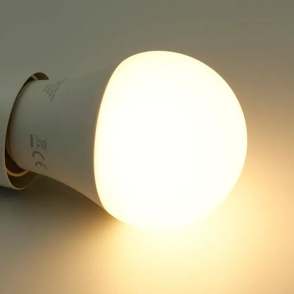 LED RGBW Prigušiva žarulja A60 E27/9W/230V 2700-6500K Wi-Fi Tuya
