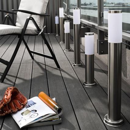 LED RGBW podesiva vanjska lampa LIVIA 1xE27/6,5W/230V 2700-6500K Wi-Fi 100 cm IP44 srebrna