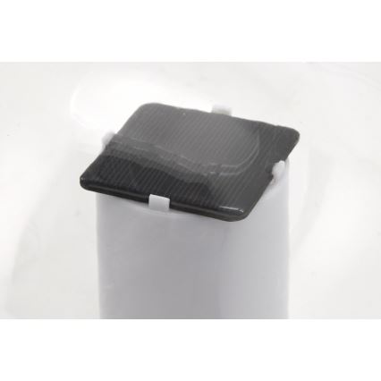 LED Solarna lampa LED/900mAh IP68 bijela