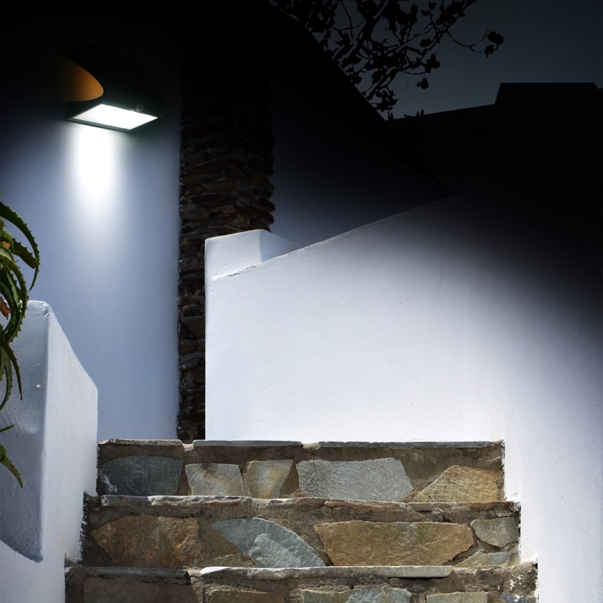 LED Solarna svjetiljka sa senzorom pokreta LED/6,8W/4000 mAh 3,7V IP65