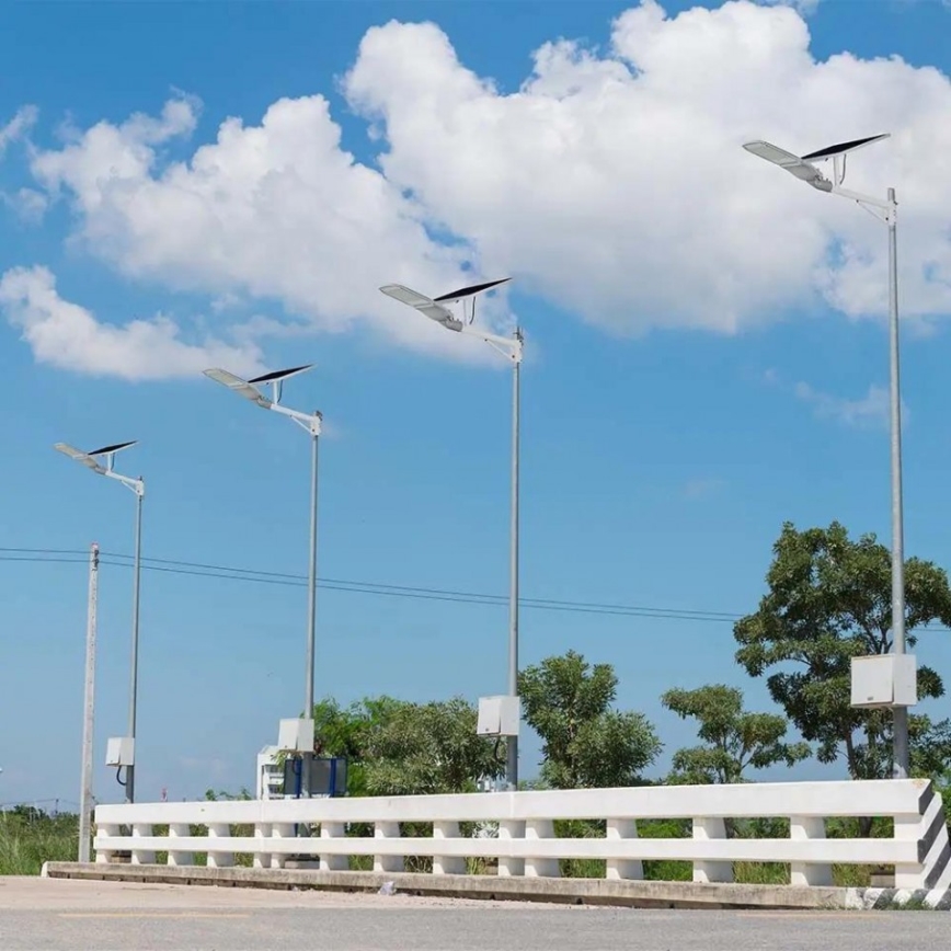 LED Prigušiva solarna ulična svjetiljka SAMSUNG CHIP LED/50W/6,4V 4000K IP65 30000 mAh + daljinski upravljač