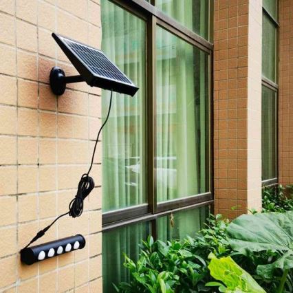 LED solarna zidna lampa sa senzorom pokreta i sumraka LED/8W/3,7V 4000 mAh 4000K IP65