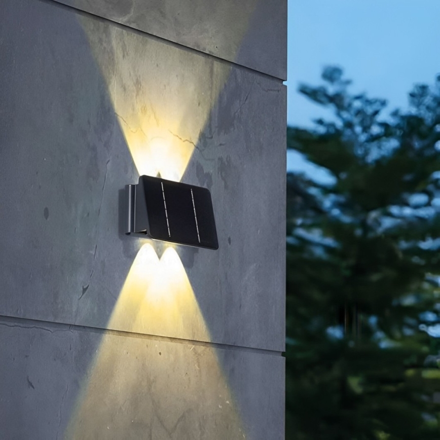 LED Solarna zidna svjetiljka 4xLED/1,5W/3,7V 1500 mAh IP54 crna