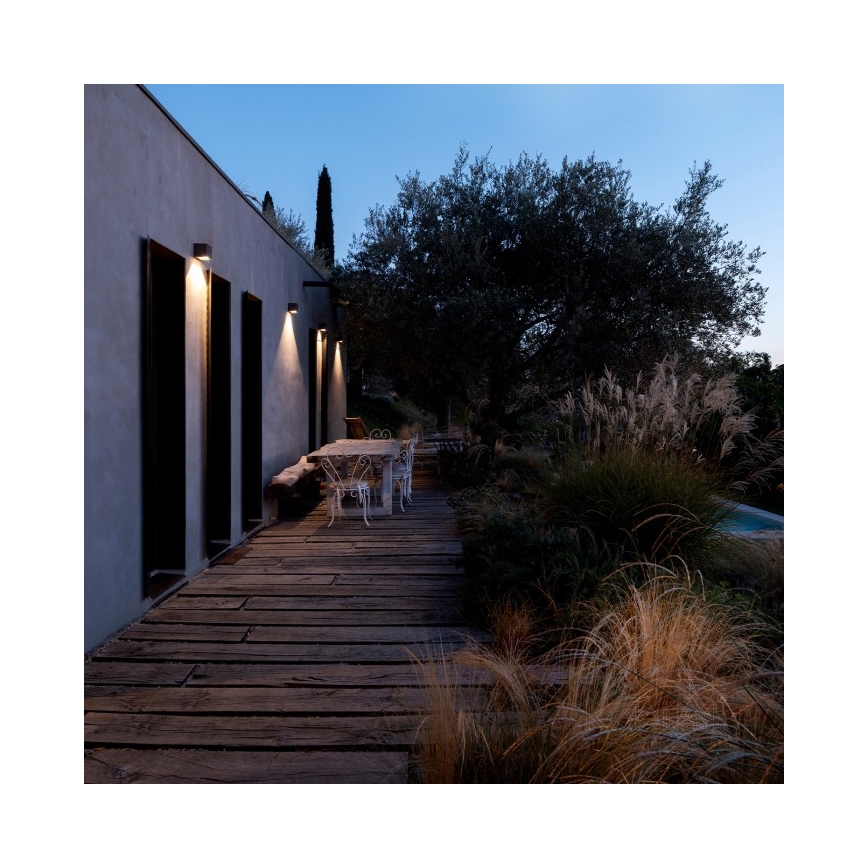 LED solarna zidna svjetiljka sa senzorom QUERK LED/1,2V 3000/4000K IP54 800 mAh