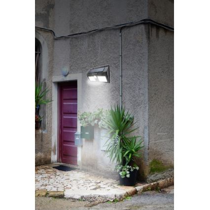 LED solarna zidna svjetiljka s senzorom LED/1,2W/3,7V 1200 mAh IP44