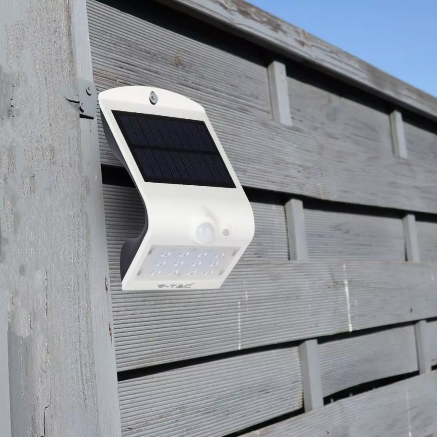 LED Solarna zidna svjetiljka sa senzorom LED/1.5W/3,7V IP65 1200 mAh