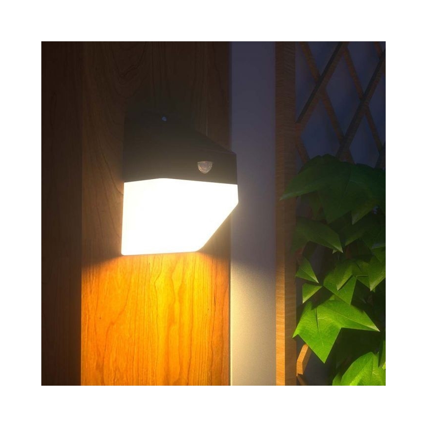 LED Solarna zidna svjetiljka sa senzorom LED/2W/3,7V 4000K IP65 1200 mAh