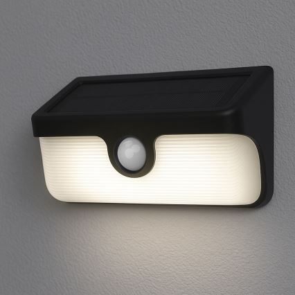 LED solarno zidno svjetlo s senzorom LINK LED/5W/3,7V 2000 mAh IP65 crno