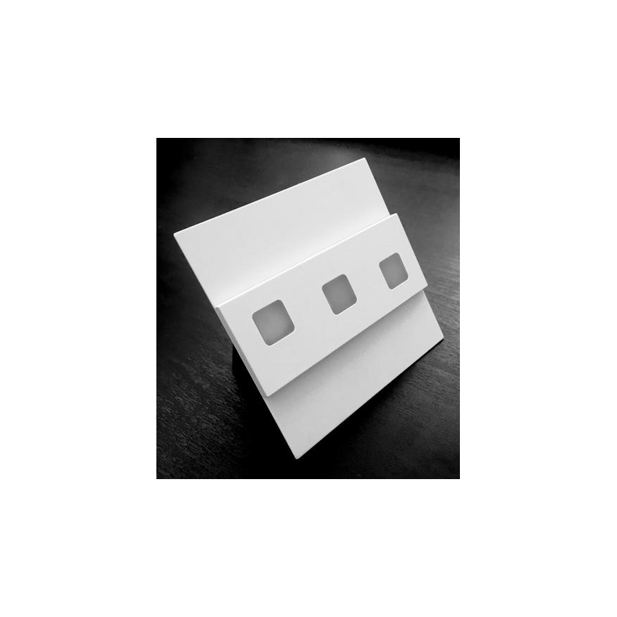 LED stepenišno svjetlo MODESTO LED/1,2W/12V 3000K toplo bijela