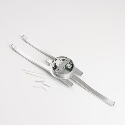 LED stropna svjetiljka 3xLED/6W/230V 3000K srebrna