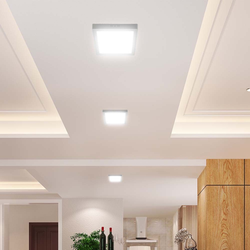 LED Stropna svjetiljka LED/18W/230V 4000K 21,4x,21,4 cm bijela