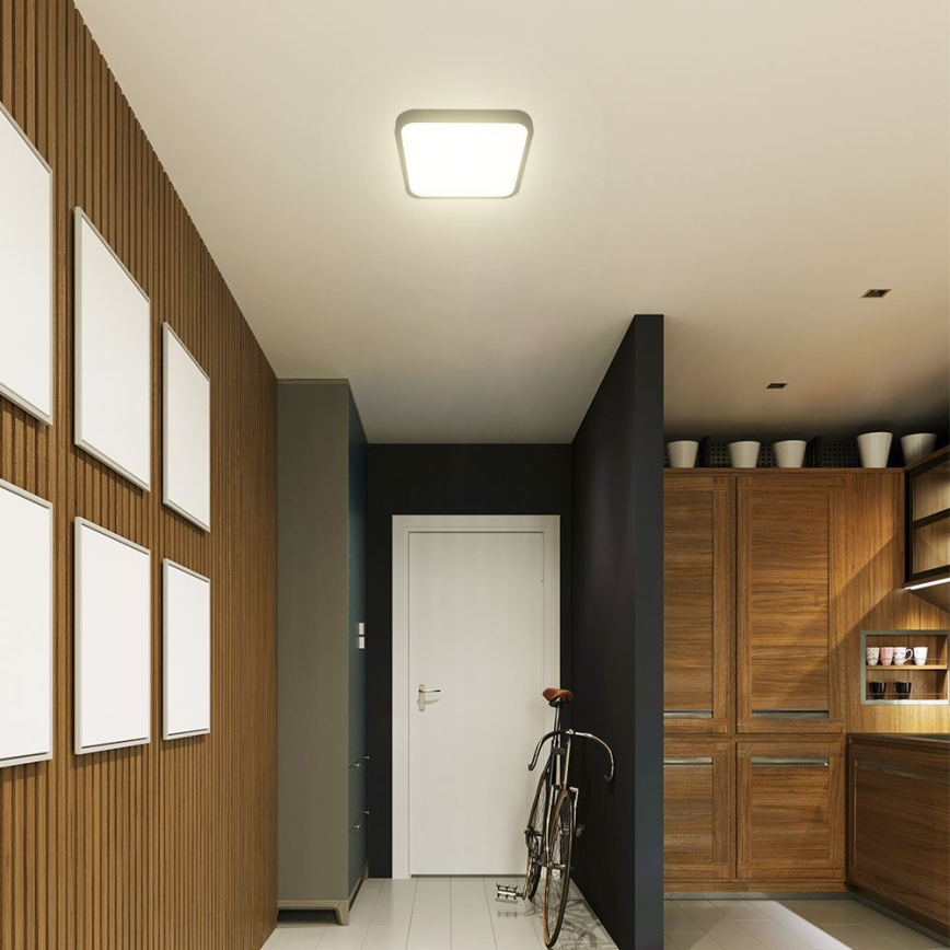 LED Stropna svjetiljka za kupaonicu SAMSUNG CHIP LED/48W/230V IP44 6500K 42x42 cm crna