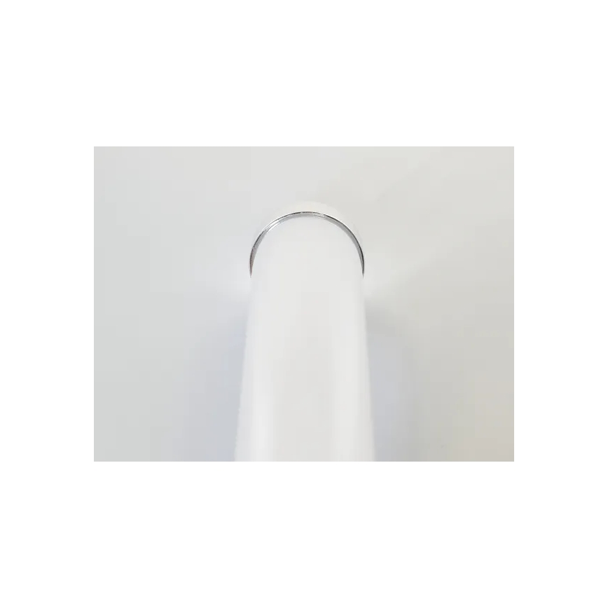 LED svjetlo za kupaonsko ogledalo LED/8W/230V 30 cm IP44 sjajni krom
