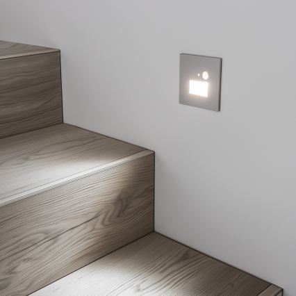 LED svjetiljka za stubište sa senzorom pokreta i sumraka LED/1,5W/230V 3000/4000/6000K siva
