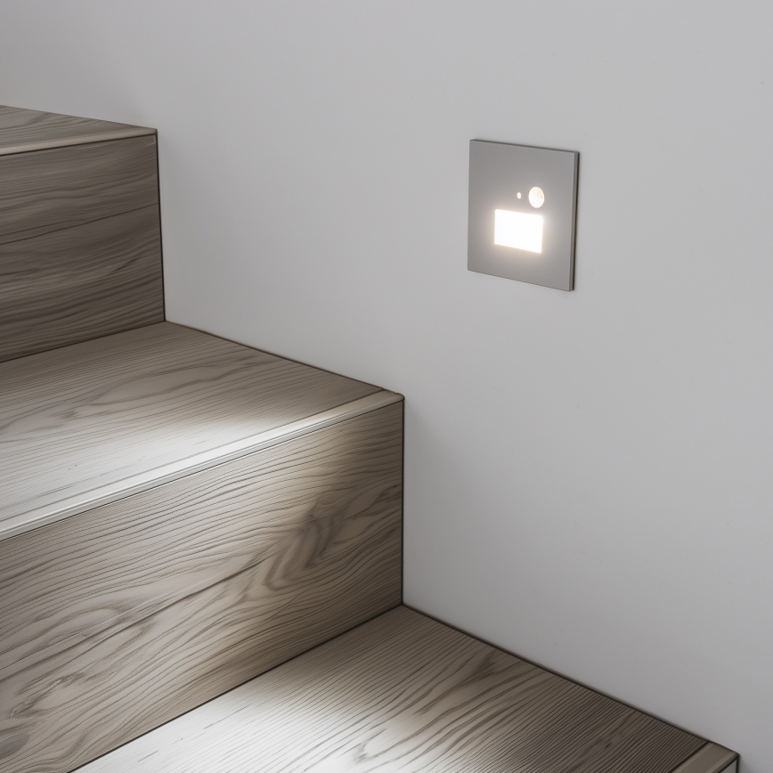 LED svjetiljka za stubište sa senzorom pokreta i sumraka LED/1,5W/230V 3000/4000/6000K siva