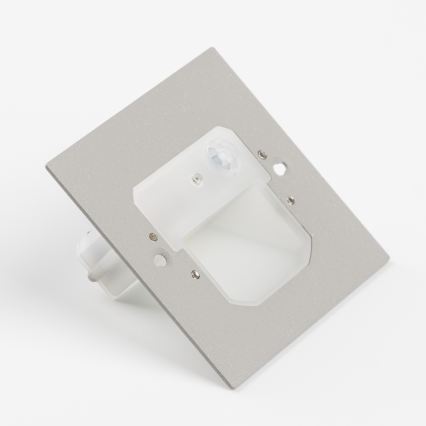 LED svjetiljka za stubište sa senzorom pokreta i sumraka LED/1,5W/230V 3000/4000/6000K siva