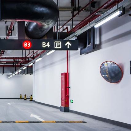 LED tehnička svjetiljka s integriranim senzorom pokreta i sumraka LED/48W/230V IP65 6500K 150 cm