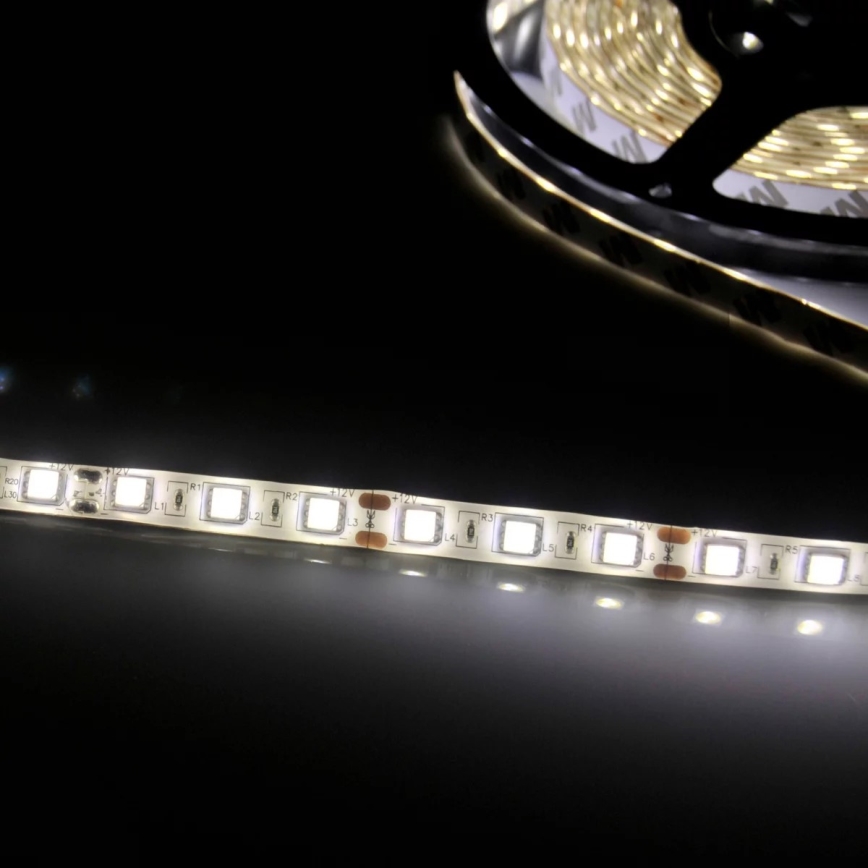 LED Traka 5m LED/10W/12V IP20 bijela