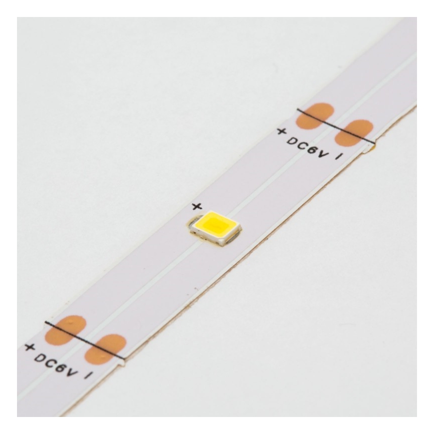 LED Traka LED/3xAA topla bijela