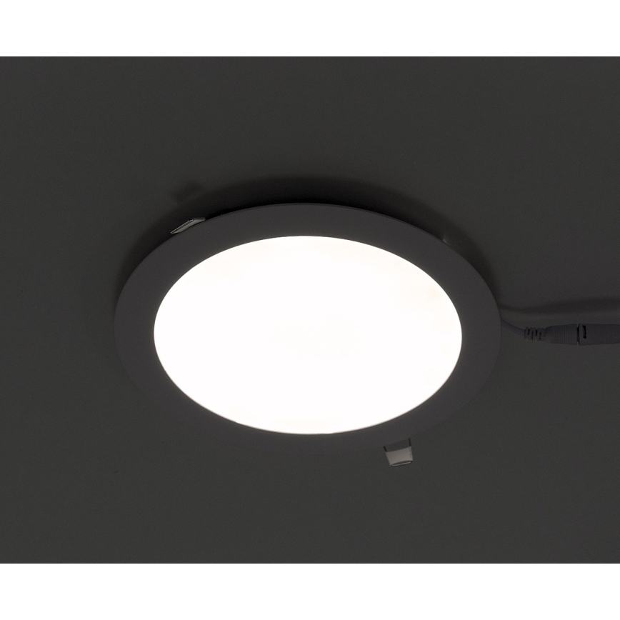 LED Ugradbena svjetiljka GERD LED/18W/230V 3000K