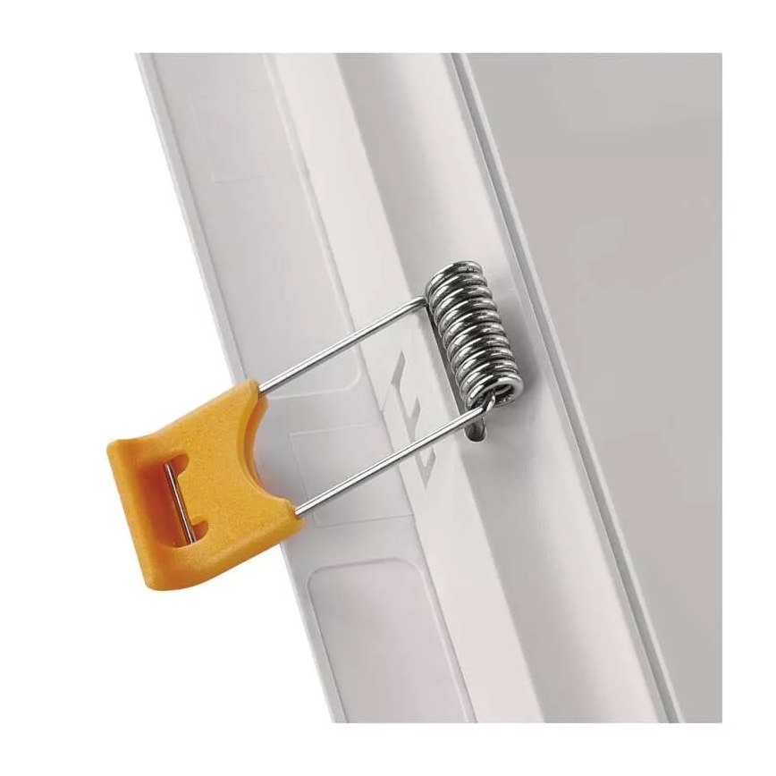 LED Ugradbena svjetiljka LED/9W/230V 12x12 cm bijela