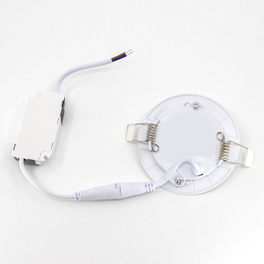 LED Ugradbena svjetiljka QTEC LED/3W/230V 2700K pr. 8,3 cm