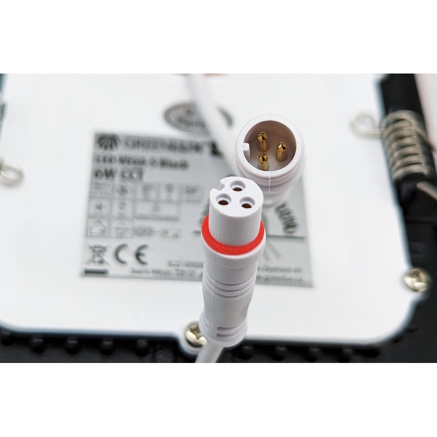 LED Ugradbena svjetiljka VEGA LED/18W/230V 2900/3900/5800K pr. 22,5 cm crna