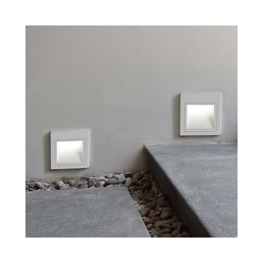 LED Vanjska stubišna svjetiljka LED/5W/230V 3000K IP65 bijela