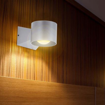 LED Vanjska zidna svjetiljka LED/5W/230V 4000K IP65 bijela