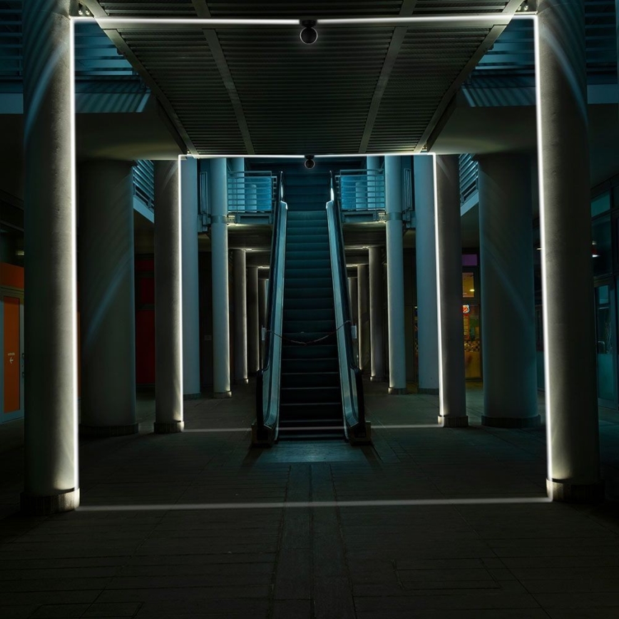 LED Vanjska zidna fleksibilna svjetiljka LED/7W/230V 4000K IP65 crna