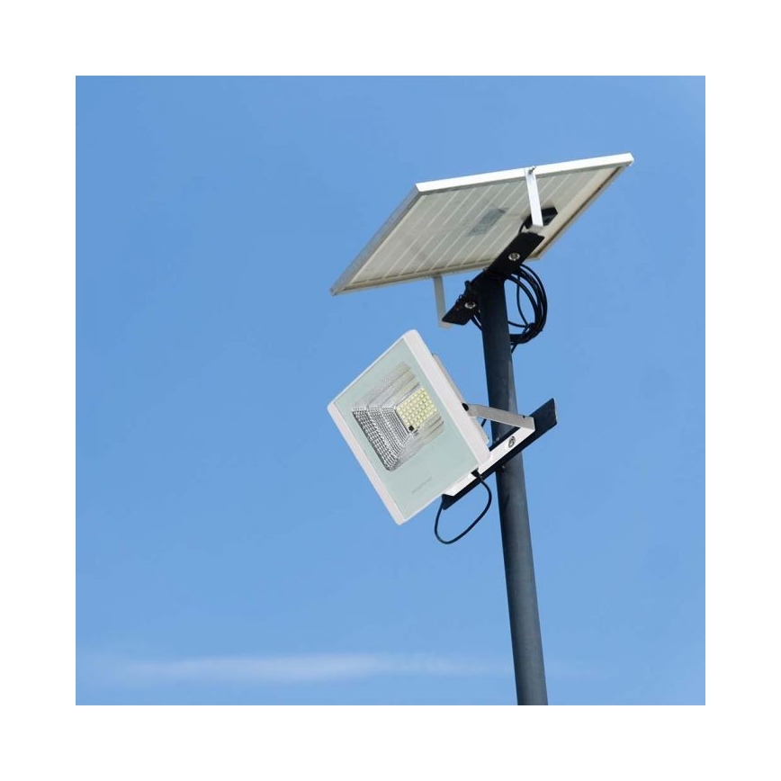 LED Vanjski solarni reflektor LED/20W/3,2V IP65 4000K + daljinski upravljač