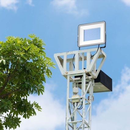 LED Vanjsko reflektorsko svjetlo SAMSUNG CHIP LED/200W/230V 6500K IP65 crna