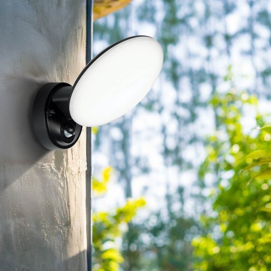 LED vanjsko zidno svjetlo s senzorom pokreta i sumraka OLAF LED/10W/230V IP44 crno