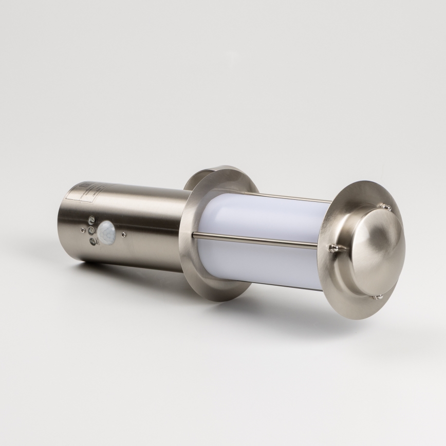 LED vanjsko zidno svjetlo sa senzorom pokreta 1xE27/4,9W/230V IP44 matni krom