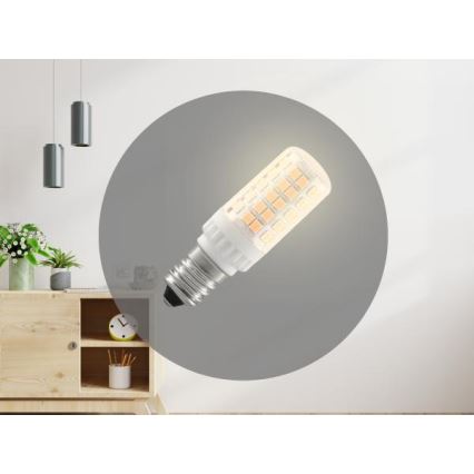 LED Žarulja E14/4,5W/230V 2800K