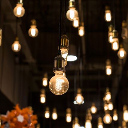 LED Žarulja FILAMENT G125 E27/6W/230V 1800K
