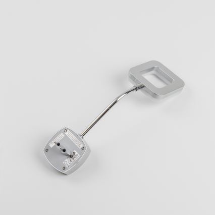 LED zidna lampica za utičnicu LED/3,2W/230V matni krom