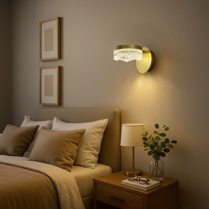 LED zidna svjetiljka LED/4W/230V zlatna