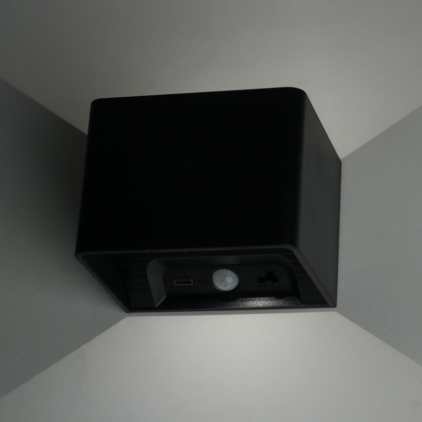 LED Prigušiva zidna dodirna svjetiljka sa senzorom MIRI LED/2,5W/3,7V 3000/4000/6400K 4000 mAh crna