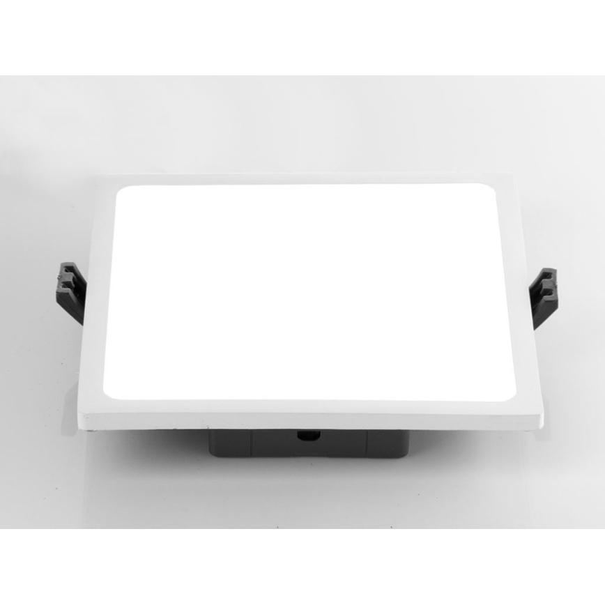LED2 - LED Kupaonska ugradbena svjetiljka SLIM LED/10W/230V IP43 CRI 90