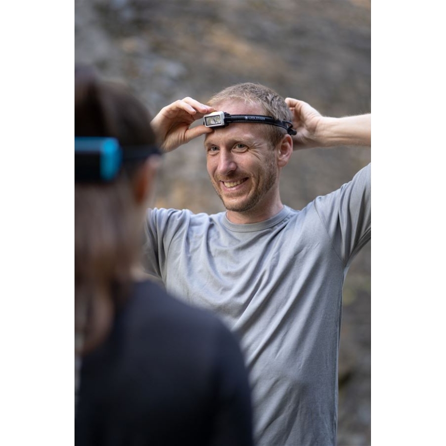 Ledlenser NEO3 - LED čelna svjetiljka s podesivom svjetlinom LED/3xAAA IP54 400 lm 20 h crna/bijela