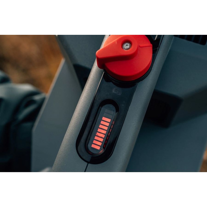 Ledlenser XP30R - LED svjetiljka s podesivom svjetlinom i punjiva LED/5000 mAh IP54 32000 lm 16 h siva