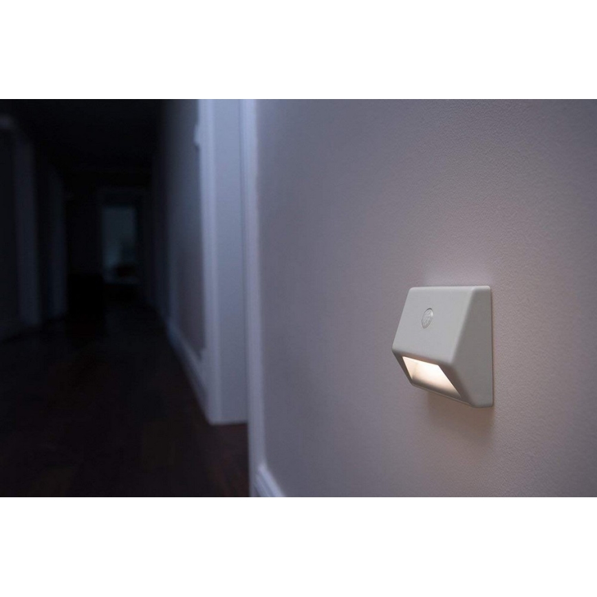 Ledvance - LED Stubišna svjetiljka sa senzorom NIGHTLUX LED/0,25W/3×AAA IP54