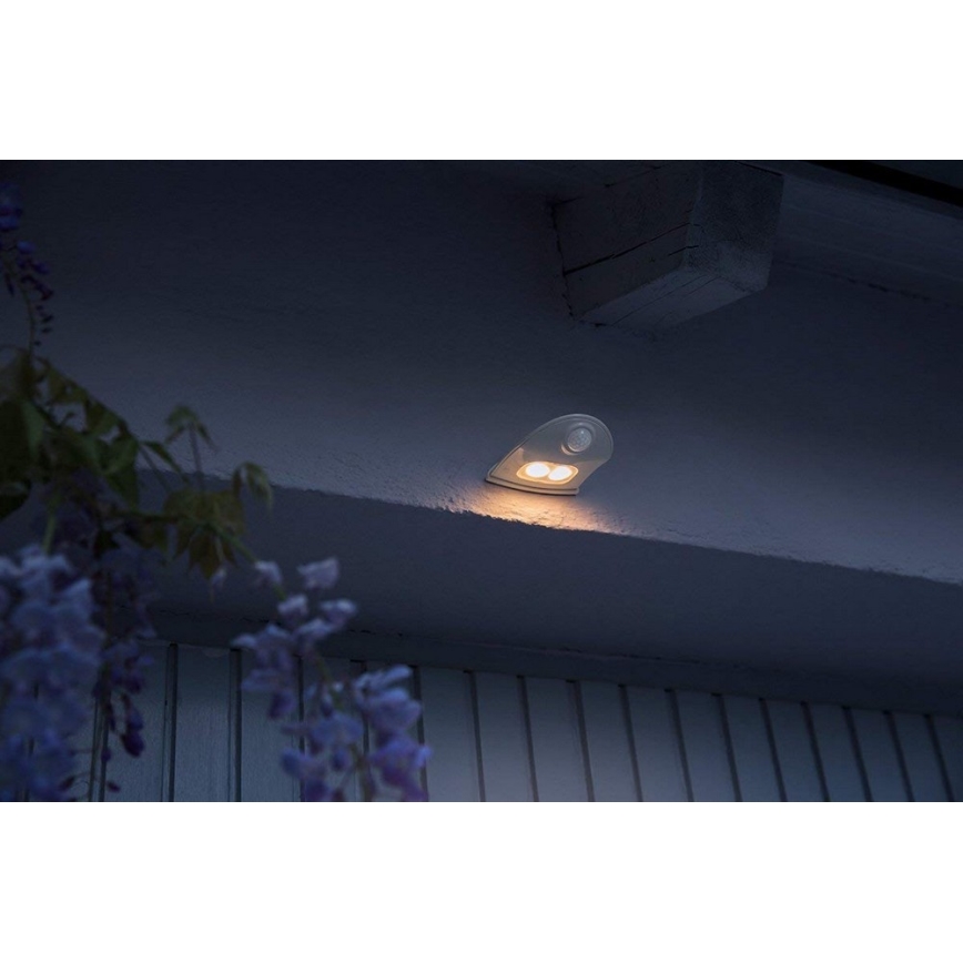 Ledvance - LED Vanjska zidna svjetiljka sa senzorom DOORLED LED/1W/3xAA IP54