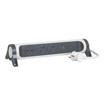 Legrand 049416 - Produžni kabel s prekidačem 3U Tip E + USB-A + USB-C 1,5m