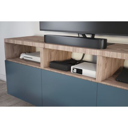 Legrand 049430 - Multimedijski HUB s prekidačem 4U Tip E + 4U Tip C 2m crna