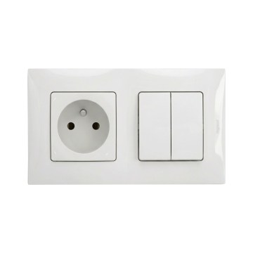 Legrand - Dvostruki serijski prekidač br. 5 i kućna utičnica s okvirom NILOE 250V bijela