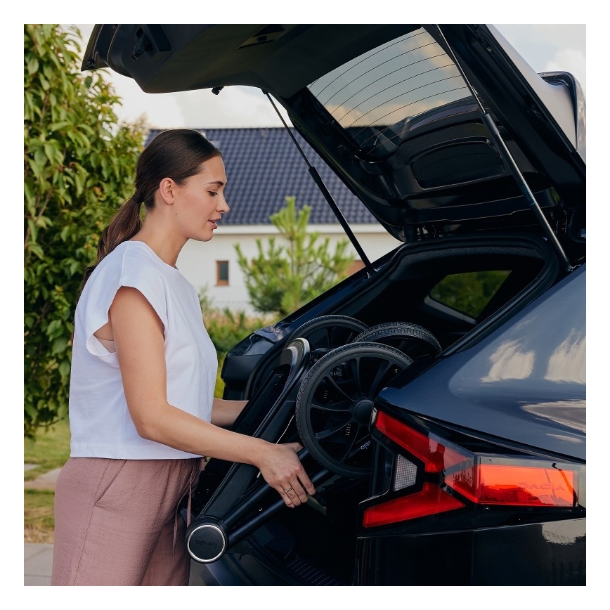 Lionelo - Kombinirana dječja kolica 3 u 1 MIKA PLUS Black Onyx