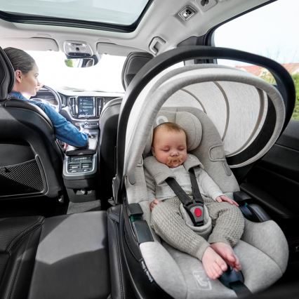 Lionelo - Rotirajuća autosjedalica s bazom MOXIE SET i-Size 40-87 cm Beige Sand