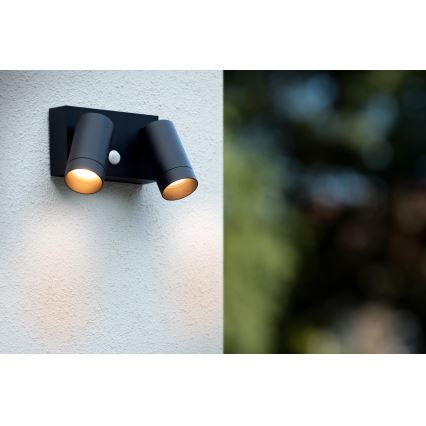 Lucide 09831/02/30 - Vanjska svjetiljka sa senzorom TAYLOR 2xGU10/50W/230V IP54